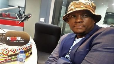 Tuks Senganga Biography - Tumelo Kepadisa (born 2 May 1981), simply known as Tuks or Tuks Senganga is a South African Motswako rapper born in Mafikeng, in the former homeland of the Bophuthatswana