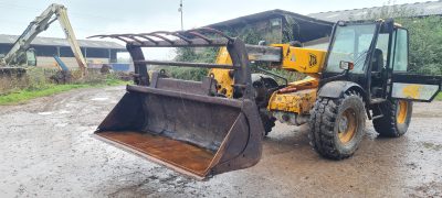 JCB Q-fit Dung Bucket - Image 9