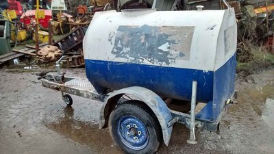 Road Tow 1000L water bowser - Image 4