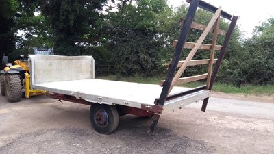 Alloy Bale Trailer - Image 3