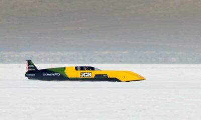 Dünya hız rekorunu kıran JCB Hydromex’te hidrojen kazıcı yükleyici motoru kullanıldı