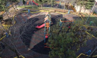 Atık malzemeler çocuk parkına dönüştü