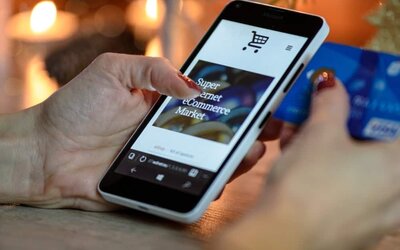Why You Should Consider a Mobile-First Strategy for Your Ecommerce Store