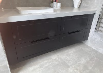 kitchen Design with vantities