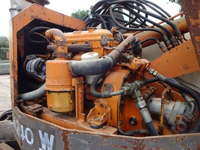 Wheeled Excavator SK240, Spares Or Repair. - Image 6