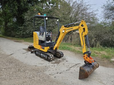 Liugong 9018F Mini Digger - Image 5