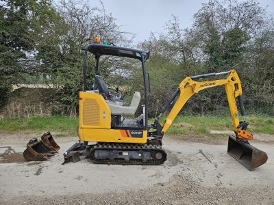 Liugong 9018F Mini Digger - Image 6
