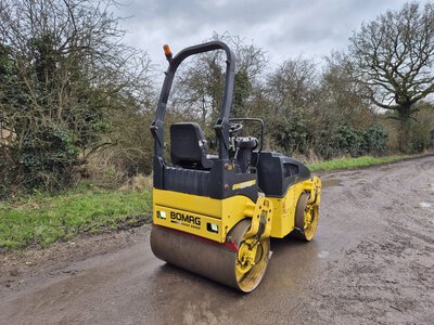 Bomag BW120AD-4 Roller - Image 4