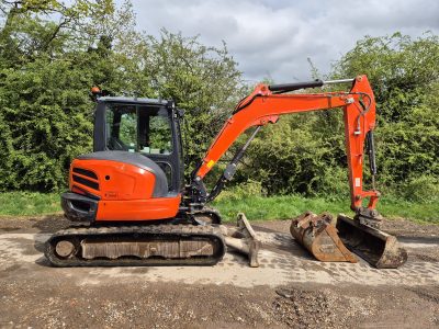 Kubota KX057-4 Excavator - Image 3