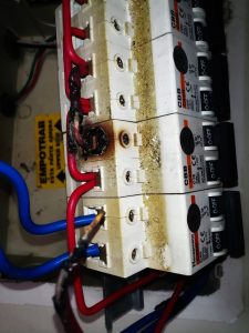 Reparación de Cortocircuito Electrico Lima