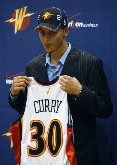 Golden State Warriors' Stephen Curry wears The Town jersey while News  Photo - Getty Images