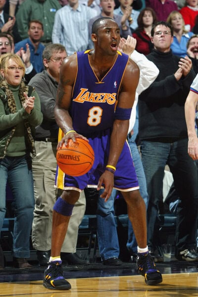 Top 7 Shoes Worn By Kobe Bryant In His Final Season [PHOTOS] – Footwear News