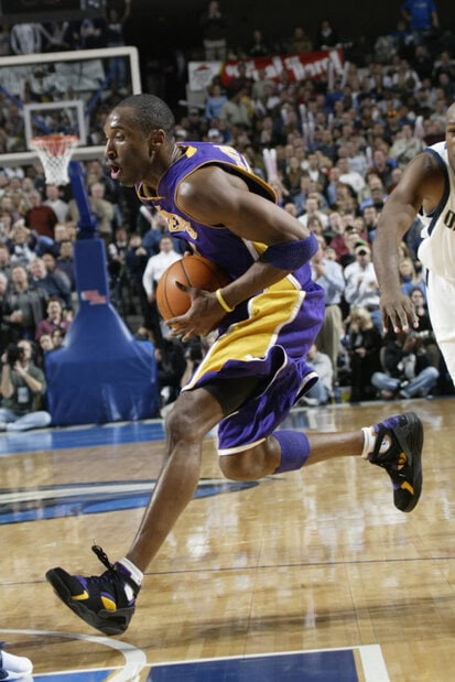 Kobe Bryant's Nike Air Flight Huarache PE to Return 2023