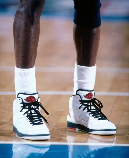 The Rare Air Jordans Made for an Injured Michael Jordan