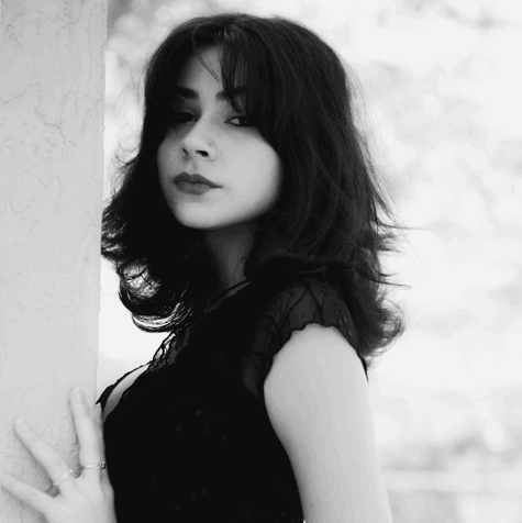 rectangle_4_copy_5_4 - Studio 1
