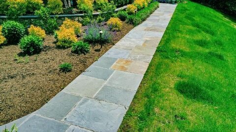 How to Clean Pavers – A Guide to Cleaning Patio Pavers