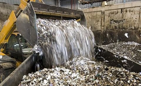 Shredded solid waste.