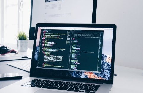 Inteligência artificial e marketing: 11 aplicações práticas para as empresas