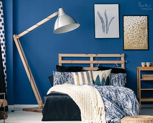 bedroom painted with Navy