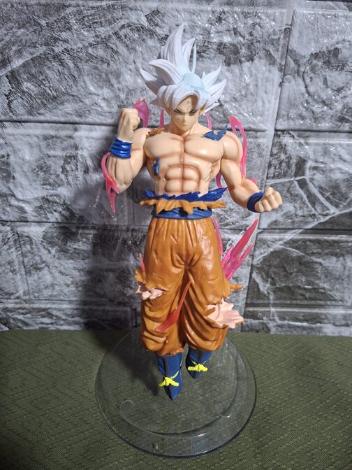 Figura anime Goku Ultrainstinto - Imagen 3