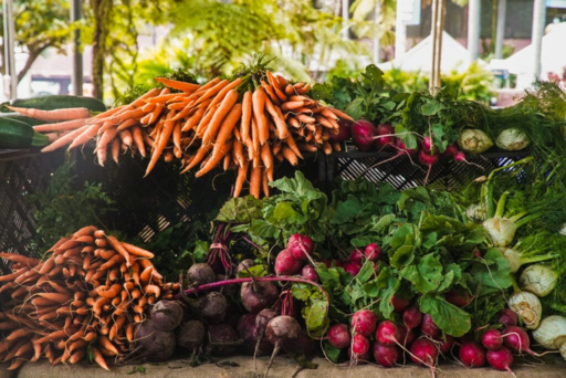 10 Amazing Summer Date Ideas for Men: Unforgettable Experiences to Enjoy with Your Partner 9 radish and carrots