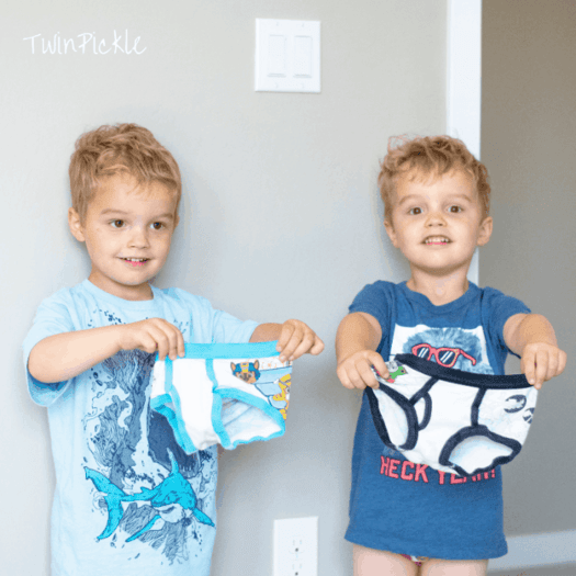 Potty-Training-Twins-at-different-times