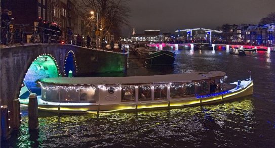 Salonboot Avanti Amsterdam Light Festival