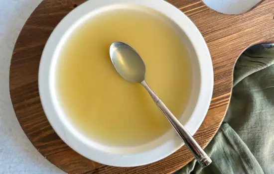 Brodo di Pollo (Authentic Italian Chicken Broth Recipe)