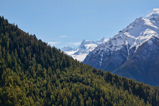 From Upper Pisang to Ghyaru on the Annapurna Trek