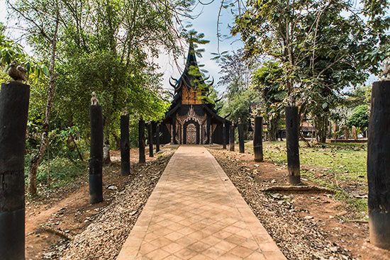 Chiang Rai Black Temple