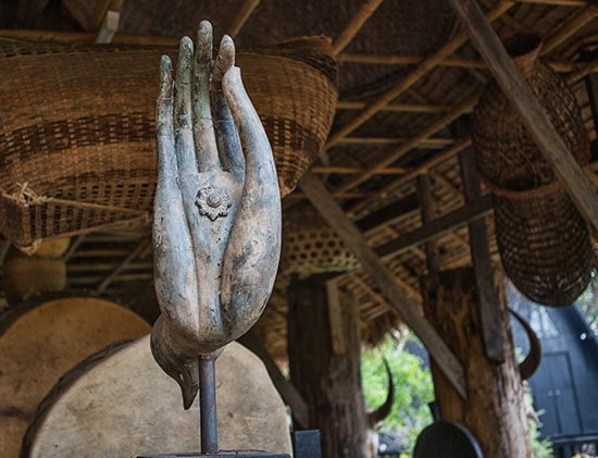 Chiang Rai Black Temple