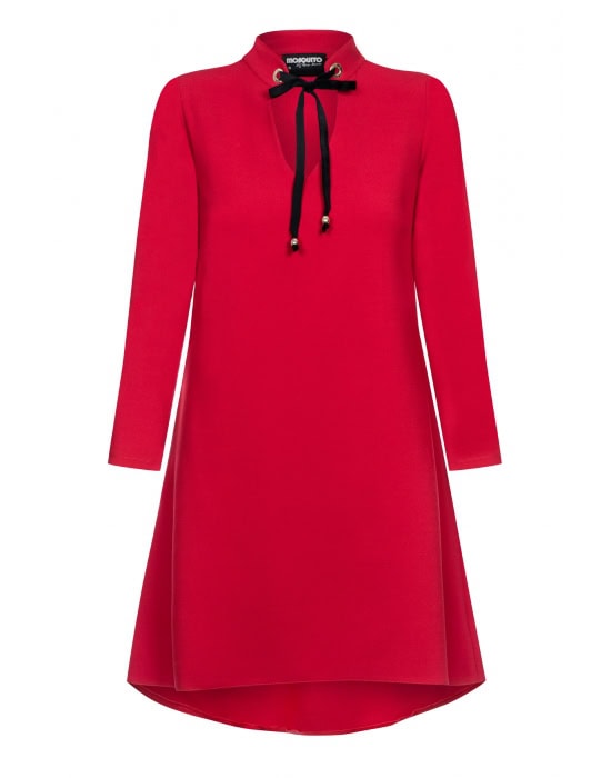 trapezowa-sukienka-z-chokerem-1