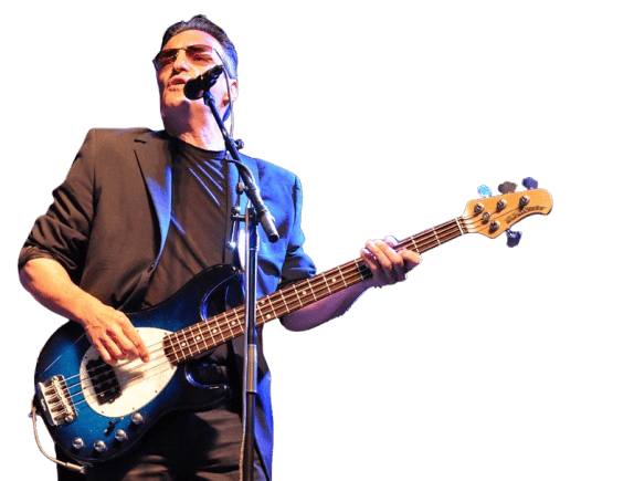 long time bandmate Peter Fredette was as strong as ever both vocally and playing wise… (STILL nailing the fan favorite “All We Are”)
