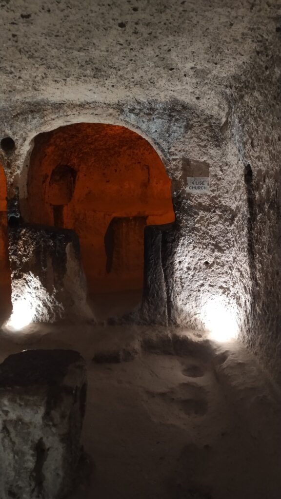 kaymaklı yeraltı şehri kilise