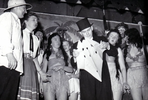 Gunnar Oldsberg - Pappersrivning