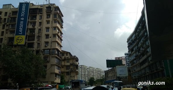 Large buildings in mumbai