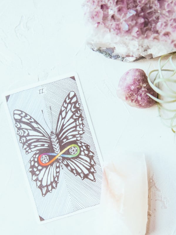 11 conseils pour trouver un lecteur de tarot qui vous convient