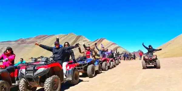 Montaña de Colores en cuatrimoto