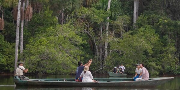 Isla de Los Monos y Lago Sandoval en 3 días