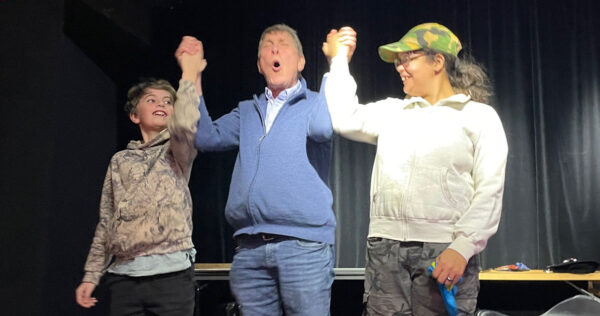 Elliot, Gay och Luna