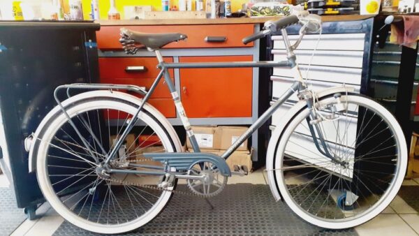 Oldtimer Starkenburg der Firma Bauer