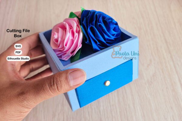 Archivo para recortar y armar caja para rosas y regalo SVG, STUDIO, PDF A3,