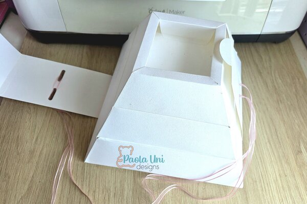 Archivo para recortar y armar caja pirámide - Imagen 3