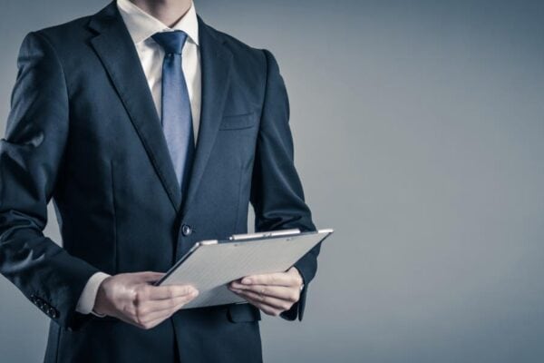 新卒が無能だと思われるのは仕方ない？優秀な社員になるポイントも紹介