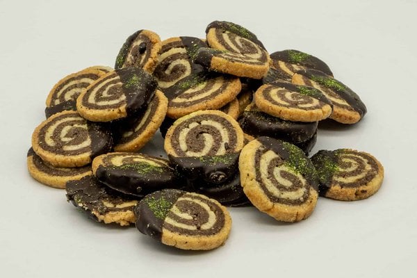 Muretaignast keeruküpsis. Ideaalne konverentsile või kohvilauale. Koostisosad: nisujahu, või, suhkur, muna, kakao, šokolaad.