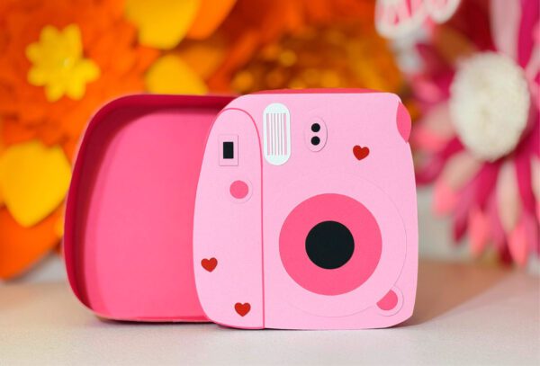 Archivo para recortar y armar caja en forma de Camara para san valentin