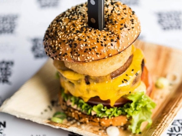 Amsterdam krijgt een Vegan Junk Food Bar