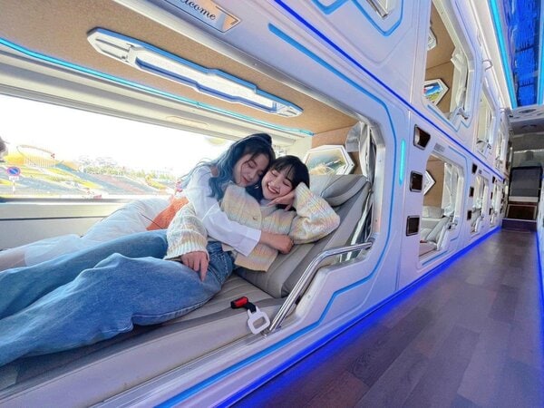 Đặt vé xe Vip 20 cabin Huế đi Hạ Long - Quảng Ninh - Ảnh 4