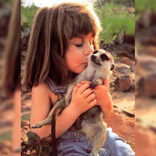 Little Tippi Degré and her wild friend