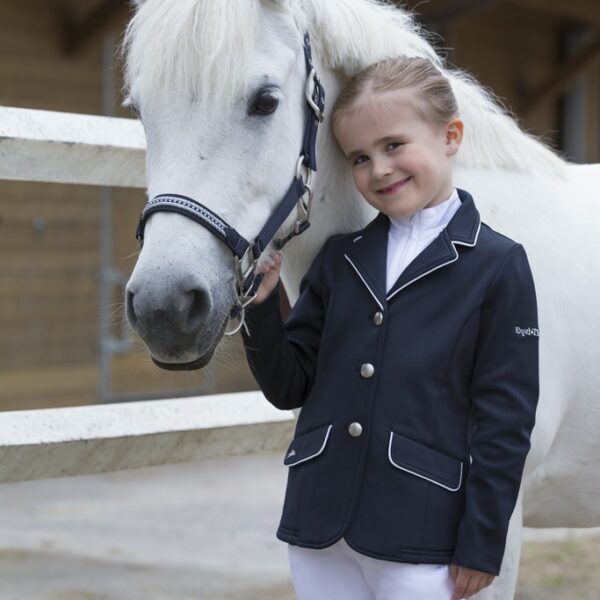 Soft Classic Sako EquiTheme